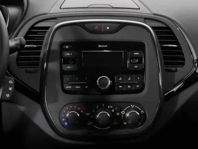 Renault Kaptur, I Рестайлинг — фото 11