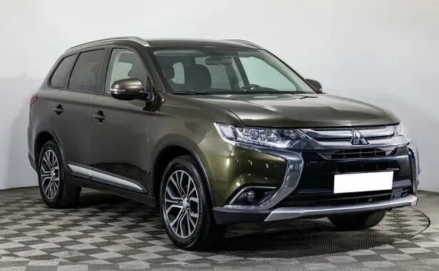 Mitsubishi Outlander, III Рестайлинг 2 — фото 3
