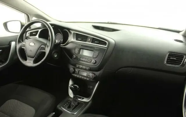 Kia Ceed, II Рестайлинг — фото 5