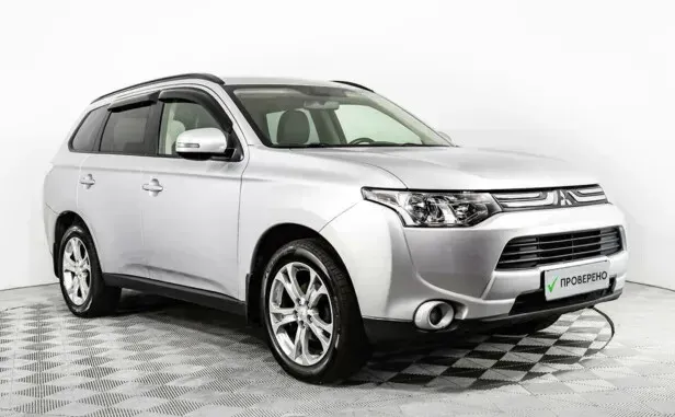 Mitsubishi Outlander, III — фото 3