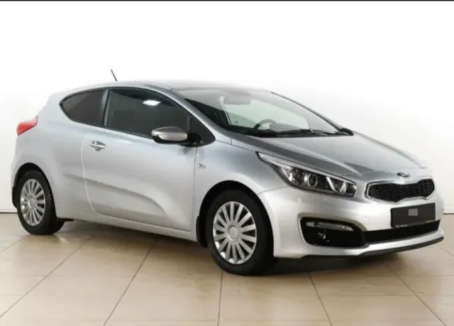 Kia Ceed, II Рестайлинг — фото 2