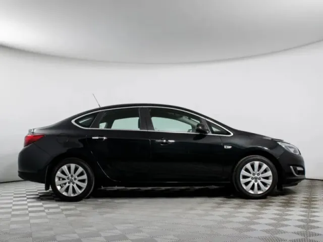 Opel Astra, J Рестайлинг — фото 4
