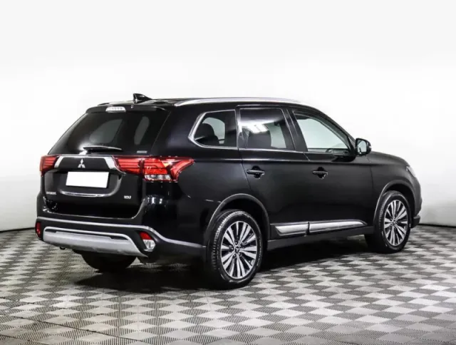 Mitsubishi Outlander, III Рестайлинг 3 — фото 5