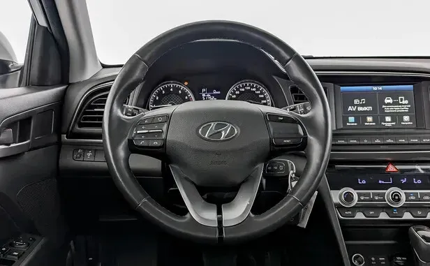 Hyundai Elantra, VI (AD) Рестайлинг — фото 9