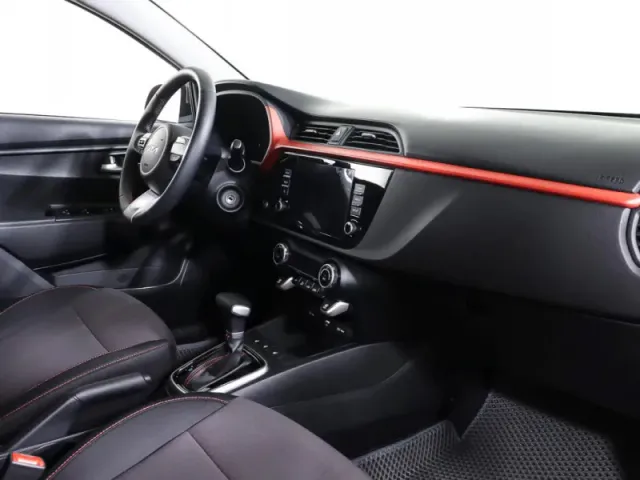 Kia Rio, IV Рестайлинг — фото 17