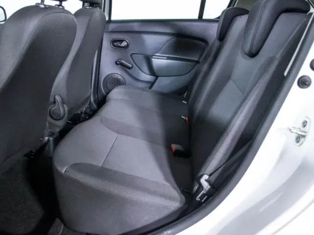 Renault Sandero, II Рестайлинг — фото 10