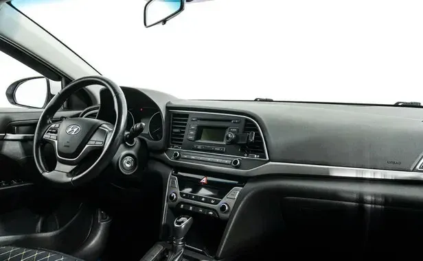 Hyundai Elantra, VI (AD) — фото 5