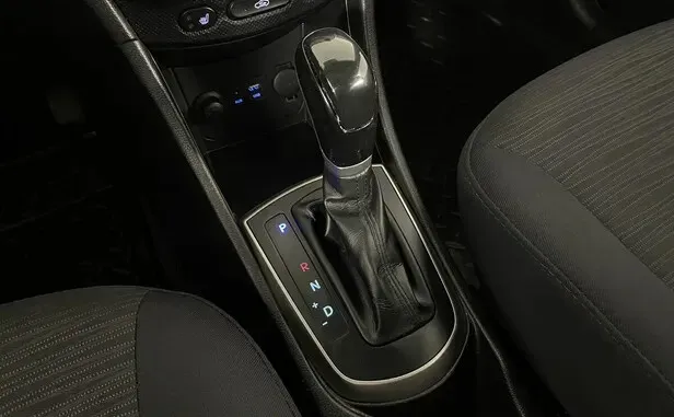 Hyundai Solaris, I Рестайлинг — фото 8