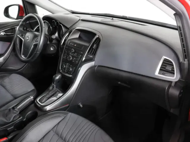 Opel Astra, J Рестайлинг — фото 10