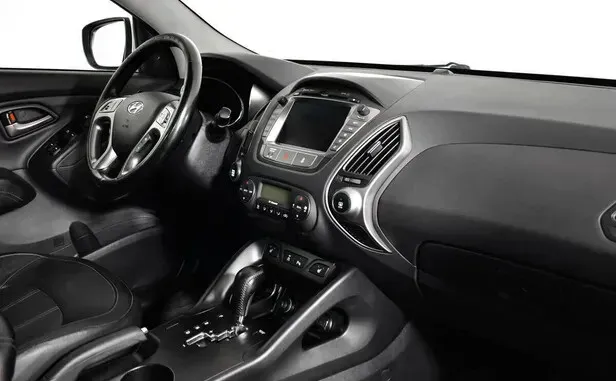Hyundai ix35, I Рестайлинг — фото 10