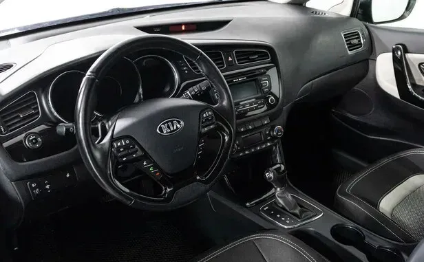 Kia Ceed, II — фото 8