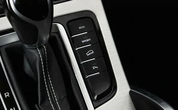 Geely Atlas, I — фото 10