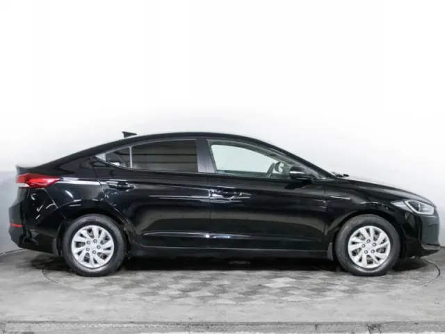 Hyundai Elantra, VI (AD) — фото 4