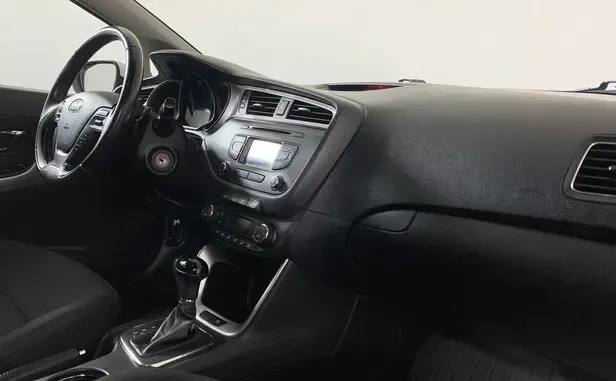 Kia Ceed, II Рестайлинг — фото 7