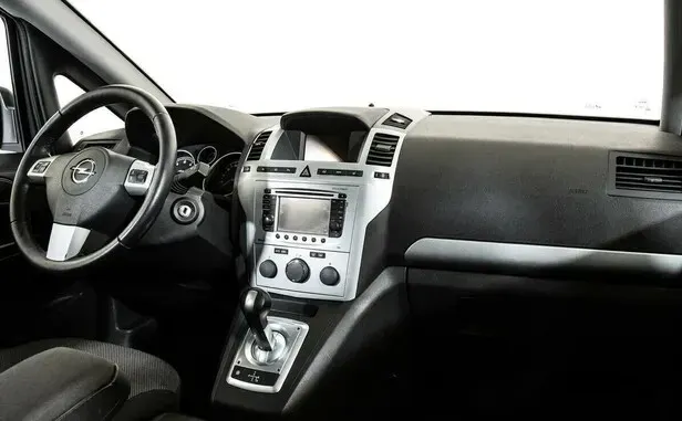 Opel Zafira, B Рестайлинг — фото 9