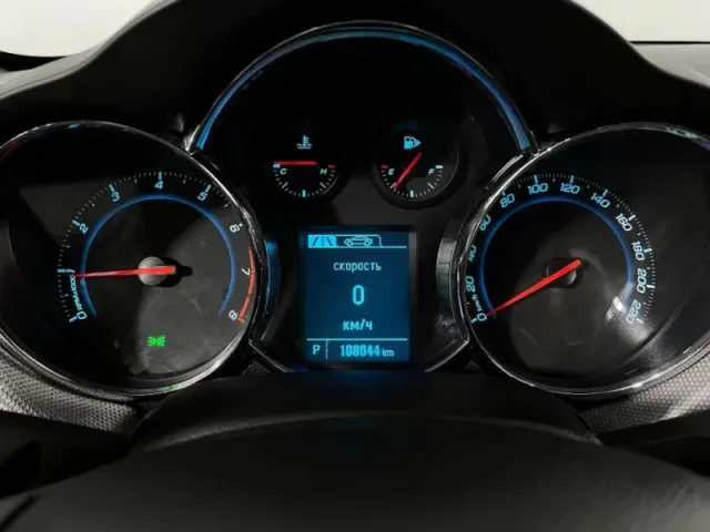 Chevrolet Cruze, I Рестайлинг — фото 12