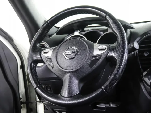 Nissan Juke, I — фото 16