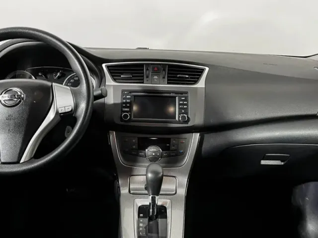 Nissan Sentra, VII (B17) — фото 13