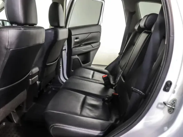 Mitsubishi Outlander, III Рестайлинг 2 — фото 13