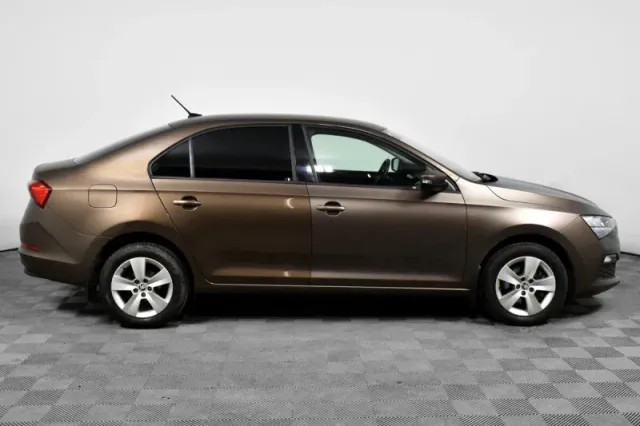 Skoda Rapid, II — фото 4