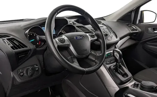 Ford Kuga, II Рестайлинг — фото 6
