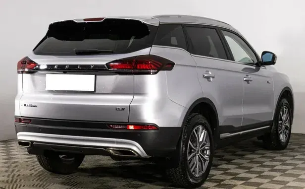 Geely Atlas Pro — фото 2