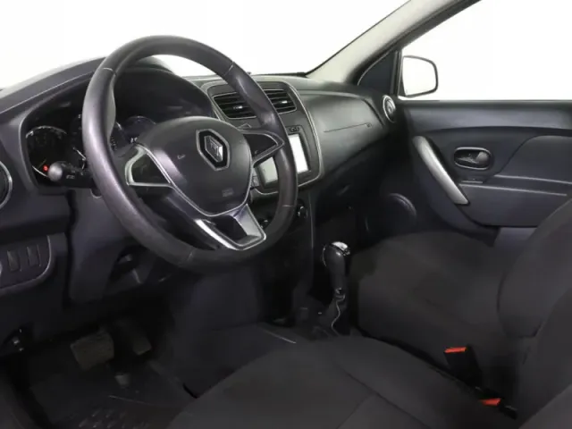 Renault Logan, II Рестайлинг — фото 19