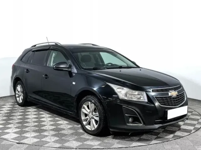 Chevrolet Cruze, I Рестайлинг — фото 3