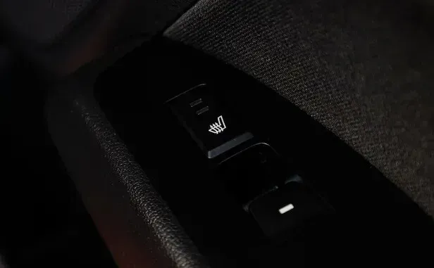 Hyundai Elantra, VI (AD) Рестайлинг — фото 13