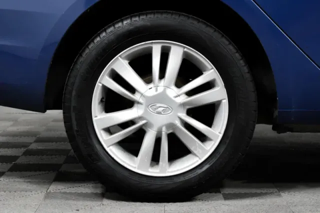 LADA Vesta, I — фото 9