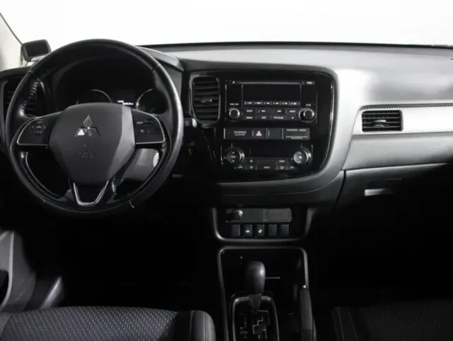 Mitsubishi Outlander, III Рестайлинг 2 — фото 13