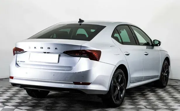 Skoda Octavia, IV (A8) — фото 2