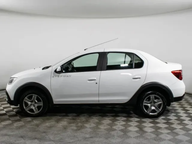 Renault Logan, II Рестайлинг — фото 8