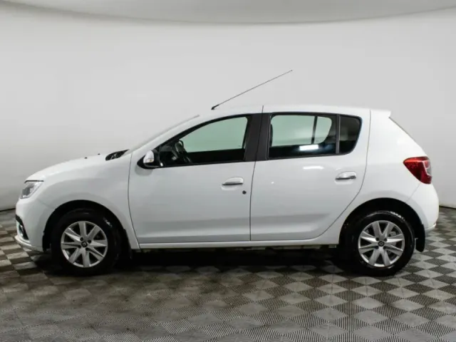 Renault Sandero, II Рестайлинг — фото 8
