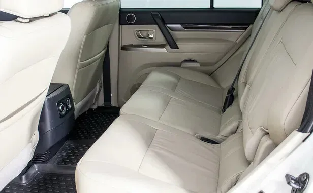 Mitsubishi Pajero, IV Рестайлинг 2 — фото 10