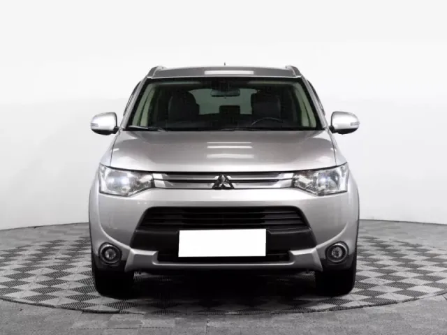 Mitsubishi Outlander, III Рестайлинг — фото 2