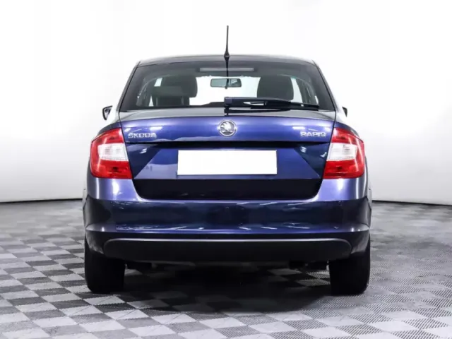 Skoda Rapid, I — фото 6