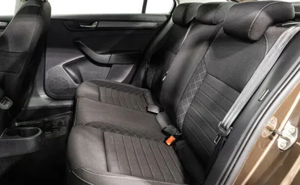 Skoda Rapid, I Рестайлинг — фото 9
