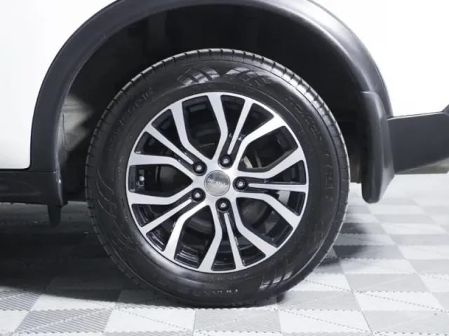 Nissan Juke, I Рестайлинг — фото 9