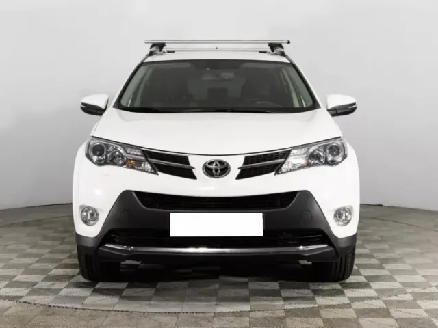 Toyota RAV4, IV (XA40) — фото 2
