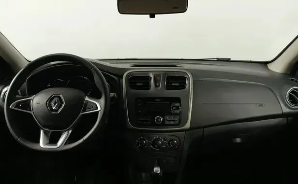 Renault Sandero, II Рестайлинг — фото 9