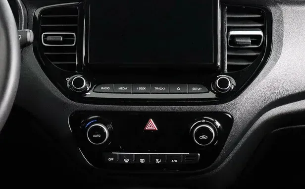 Hyundai Solaris, II Рестайлинг — фото 19