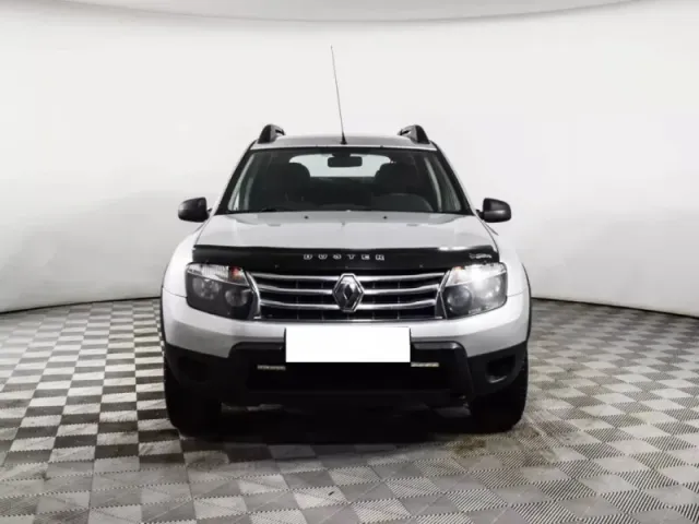 Renault Duster, I — фото 2
