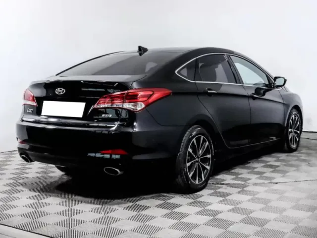 Hyundai i40, I Рестайлинг — фото 4
