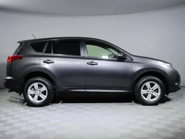 Toyota RAV4, IV (XA40) — фото 4