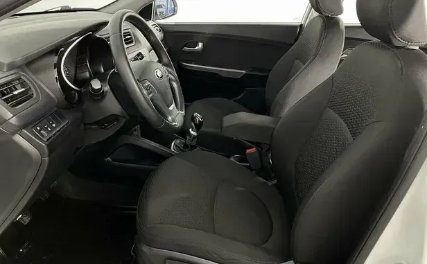 Kia Rio, III Рестайлинг — фото 7