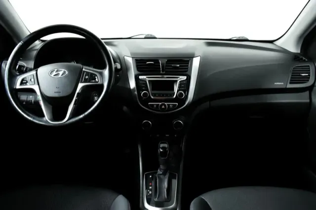 Hyundai Solaris, I Рестайлинг — фото 23