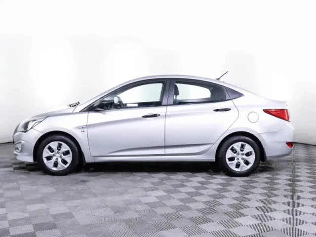 Hyundai Solaris, I Рестайлинг — фото 8