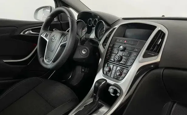 Opel Astra, J Рестайлинг — фото 5