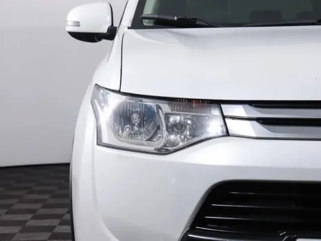 Mitsubishi Outlander, III Рестайлинг — фото 10
